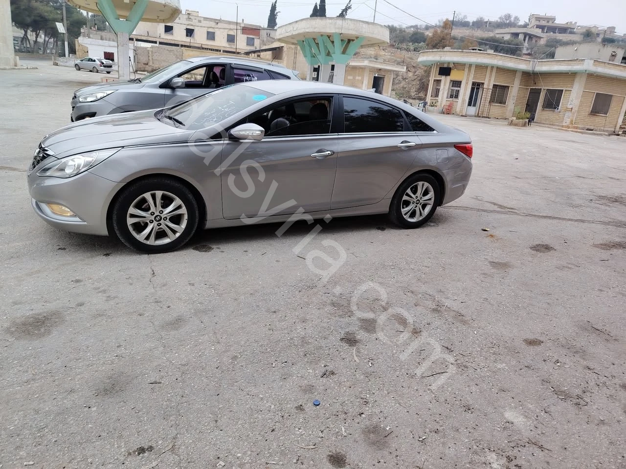 للبيع هيونداي سوناتا 2011