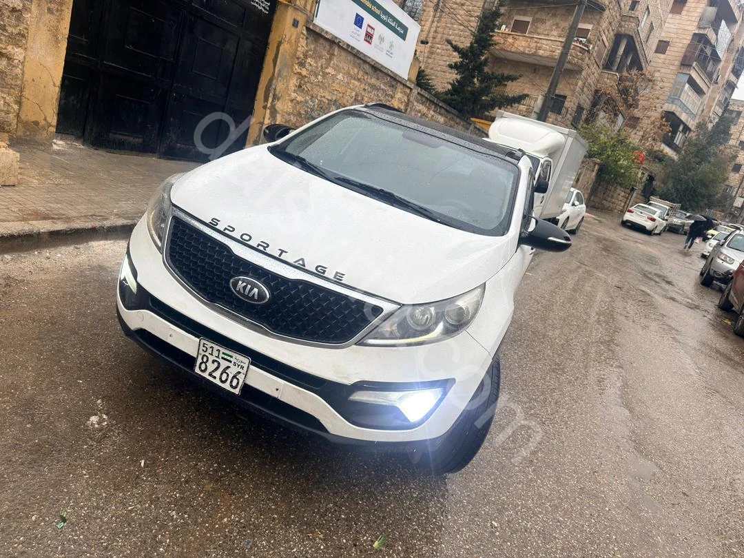 للبيع كيا سبورتاج 2012