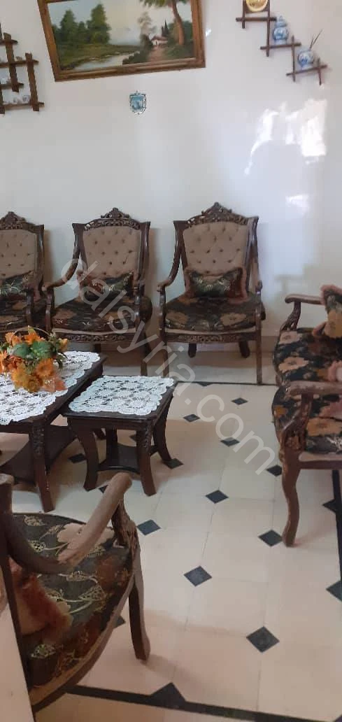 للبيع شقة 90 م في الصالحية 