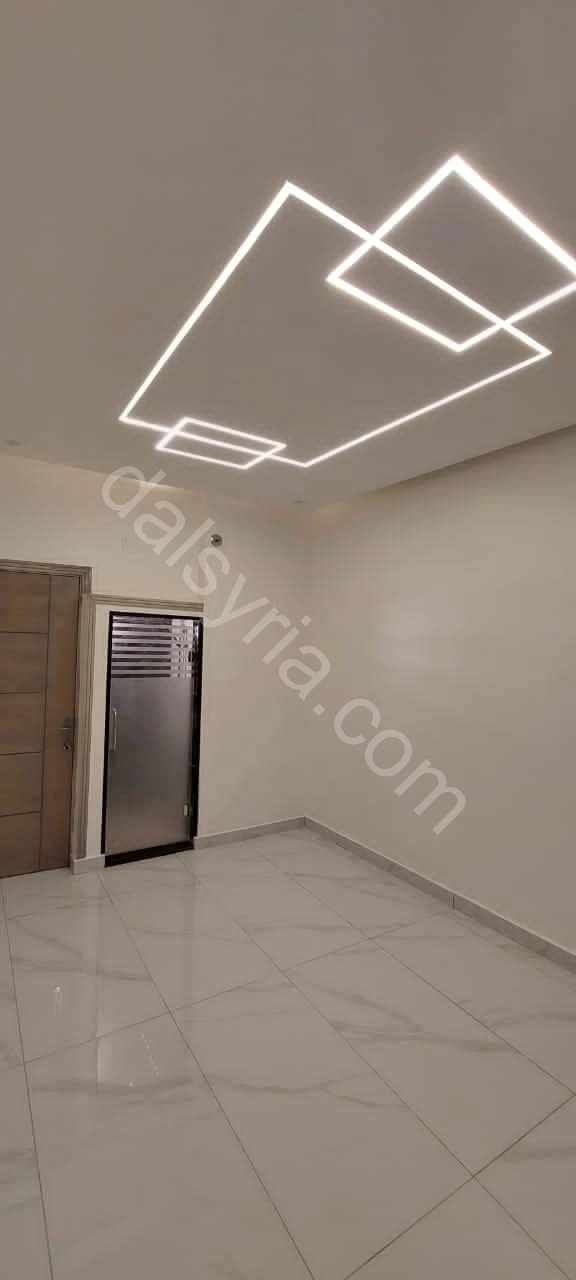 للبيع شقة 100 م في ركن الدين 