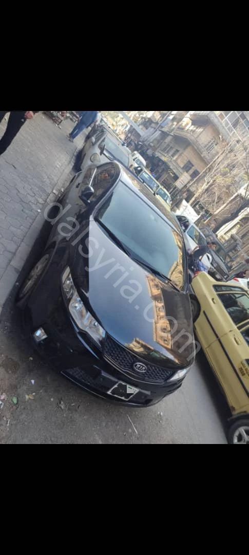 للبيع كيا سيراتو فورتي كوبي 2010