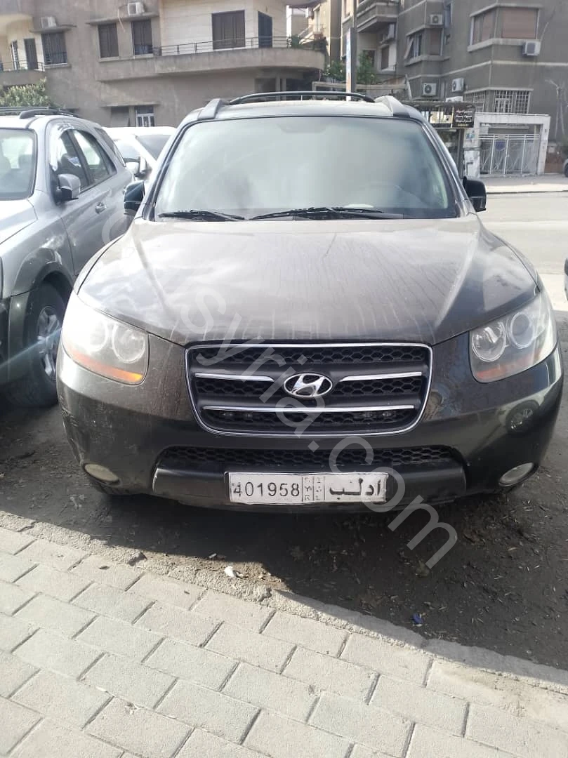 للبيع هيونداي سنتافي 2009