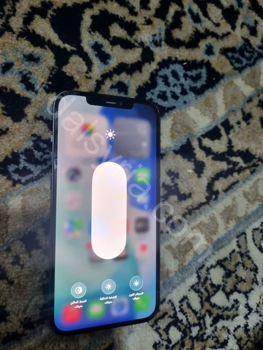 للبيع ايفون 12 برو مكس 