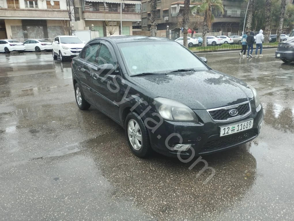 للبيع كيا ريو 2010