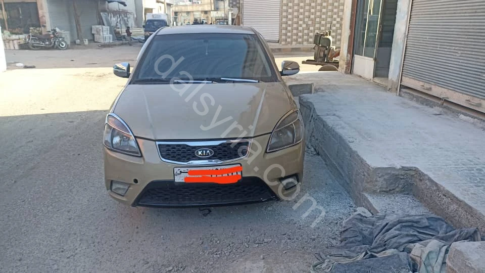 للبيع كيا ريو 2010