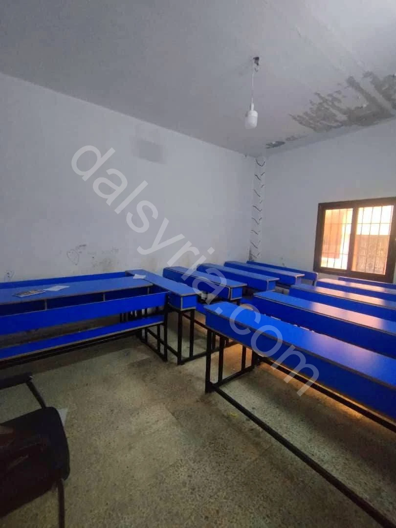 للبيع معهد 200 م في شوارع بيت الطويل 