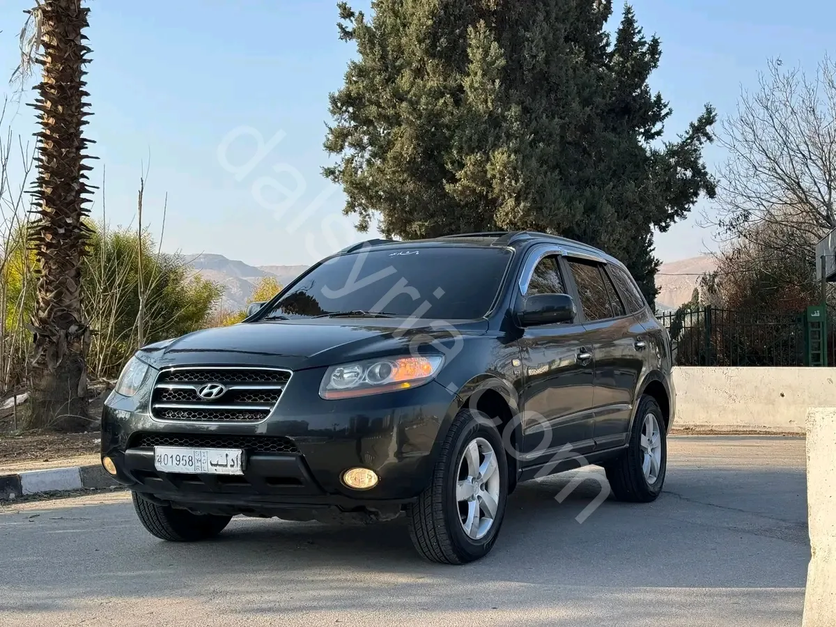 للبيع هونداي سنتافي 2009