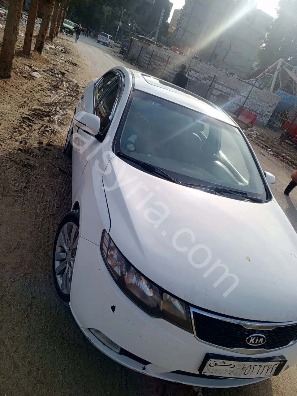 للبيع كيا سيراتو فورتي 2011