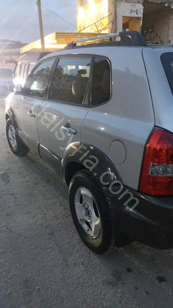 للبيع هونداي توسان 2006