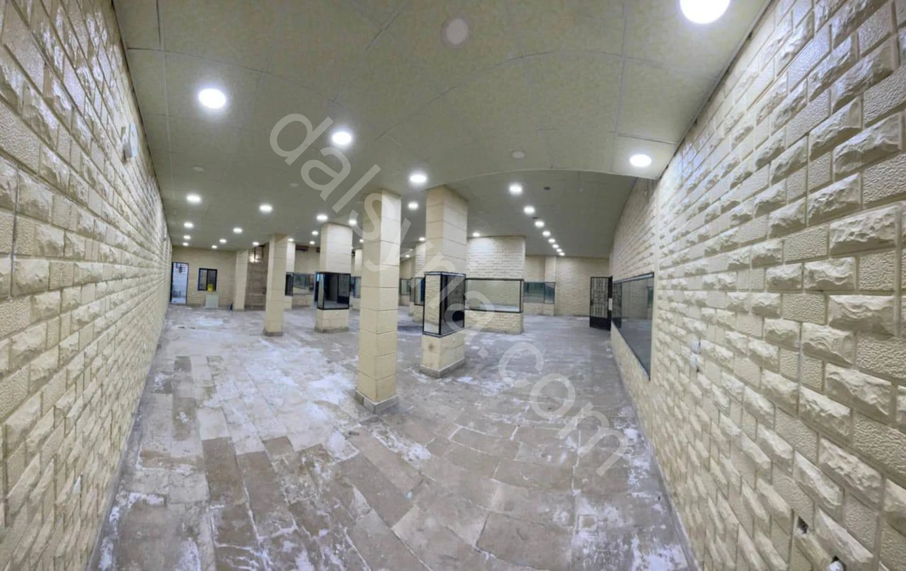 للبيع صالة 320 م في اشرفية صحنايا 