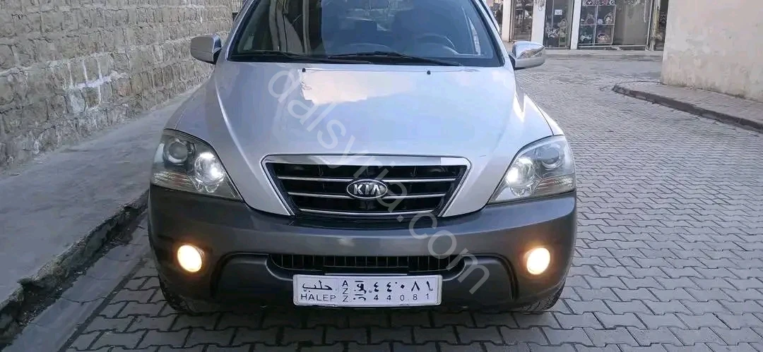 للبيع كيا سورينتو 2007