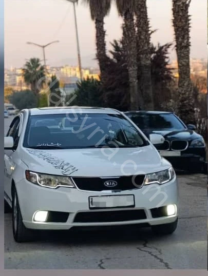 للبيع كيا سيراتو فورتي 2010