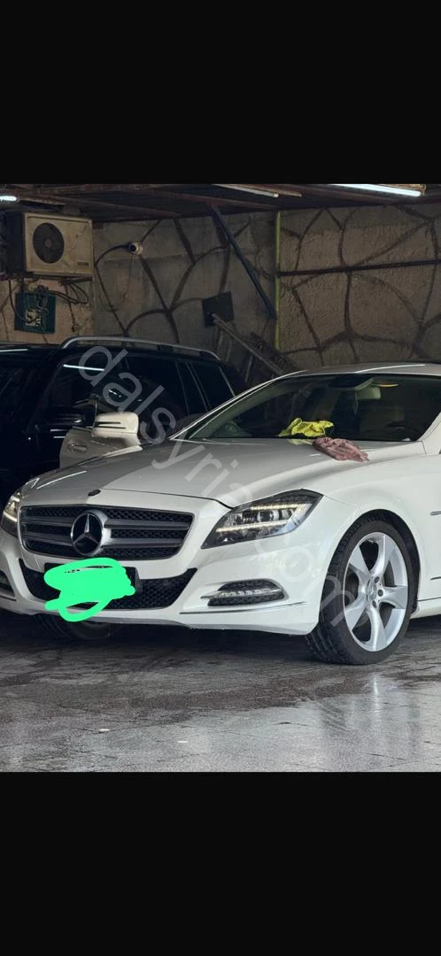 للبيع مرسيدس cls350/2012