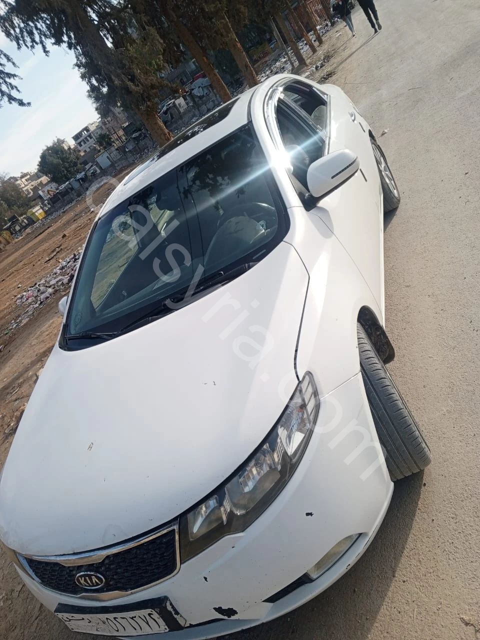 للبيع كيا سيراتو فورتي 2011
