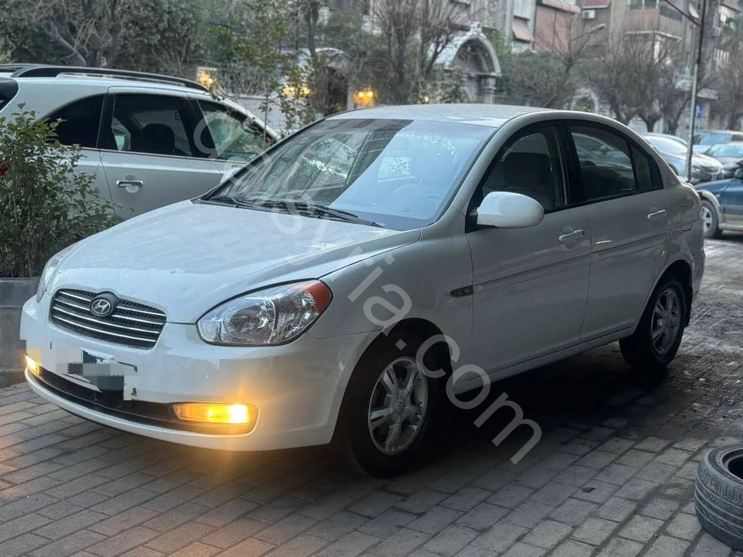 للبيع هونداي اكسنت 2010