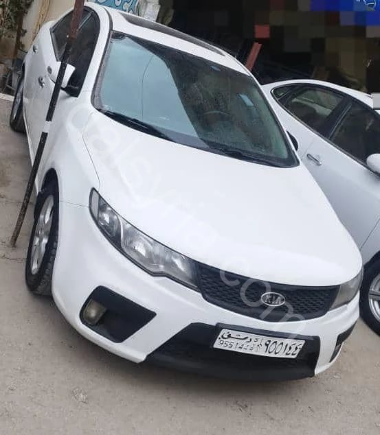 للبيع كيا سيراتو فورتي 2010