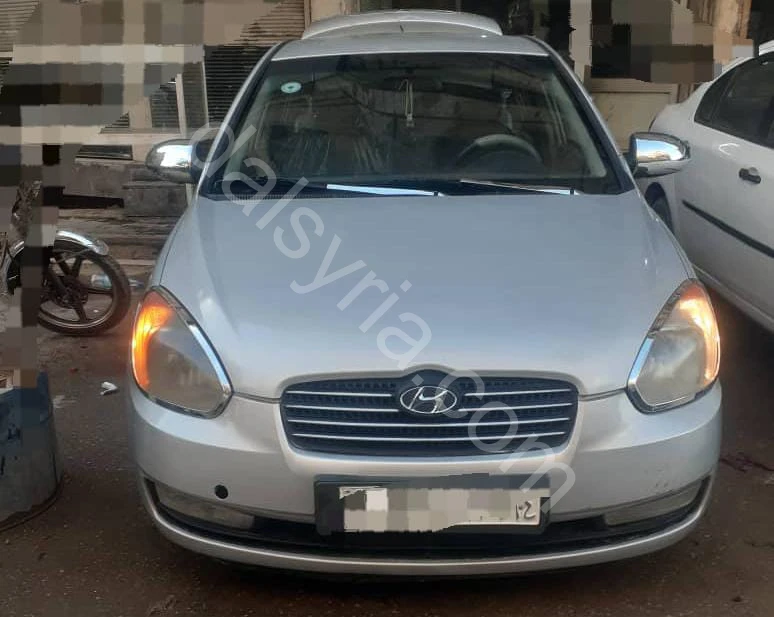 للبيع هونداي فيرنا 2007
