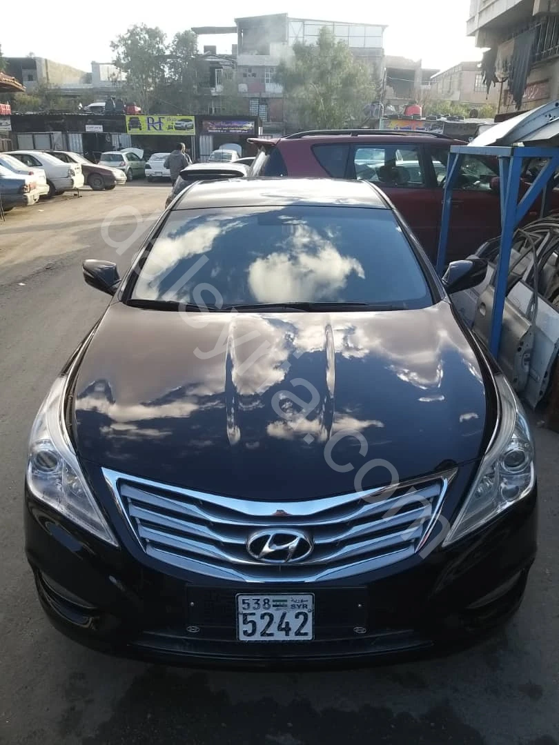 للبيع هونداي ازيرا غراند 2012