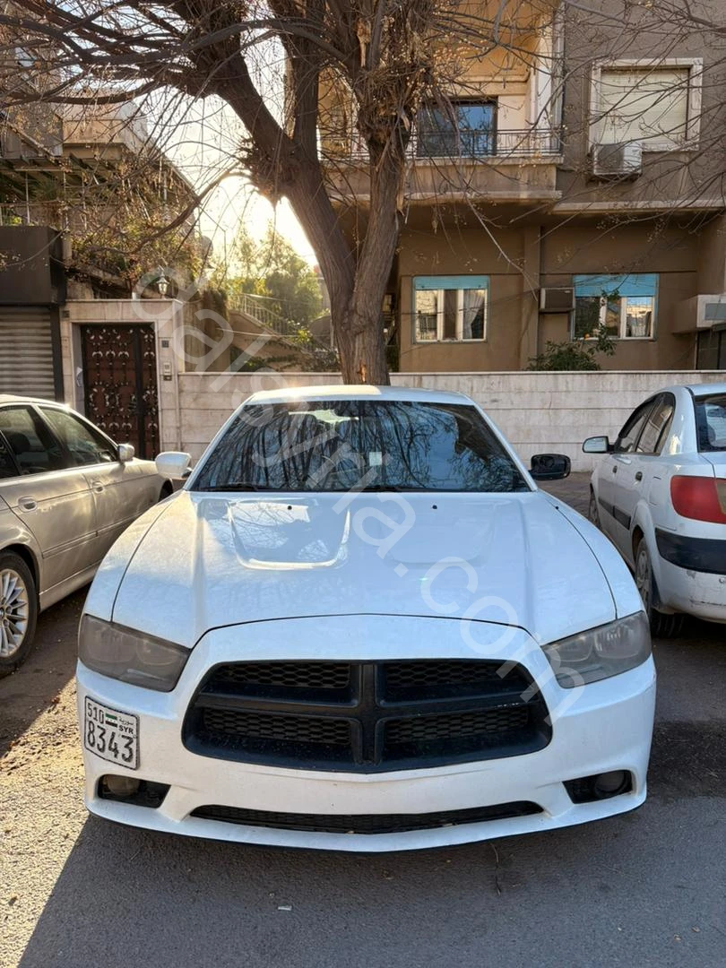 للبيع دودج تشارجر 2011