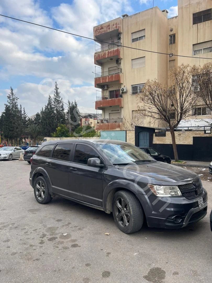 للبيع دودج جورني 2015