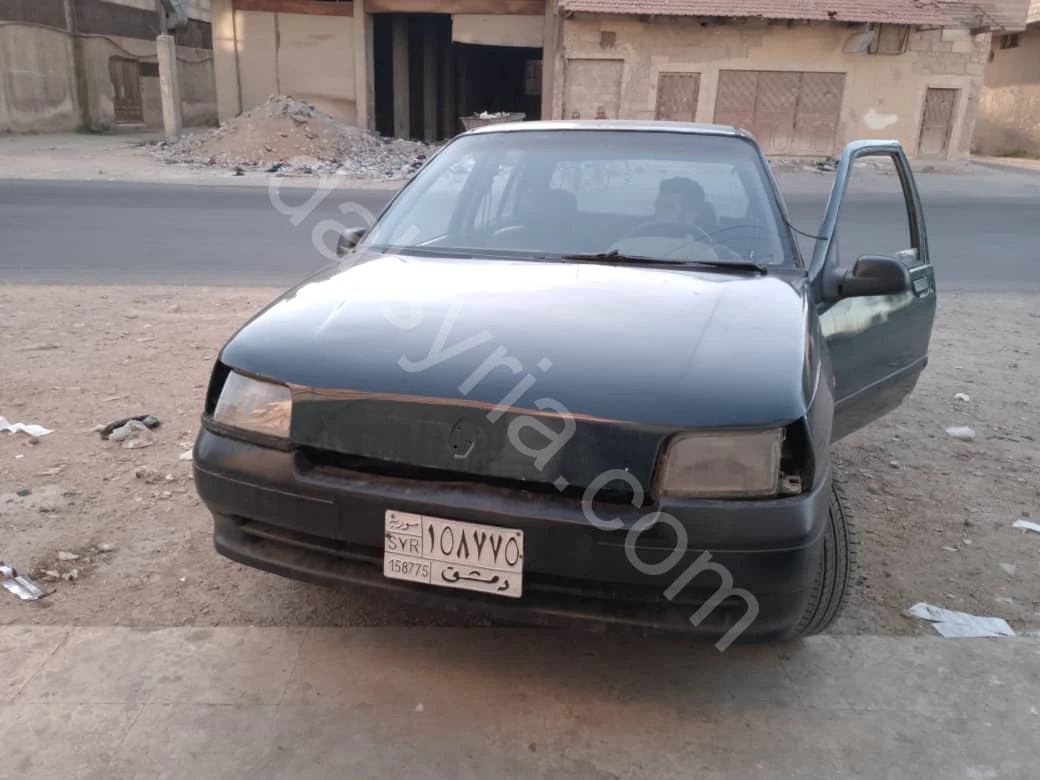 للبيع رينو كليو1995