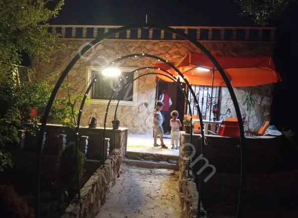 للبيع مزرعة 450 م في برج اسلام 