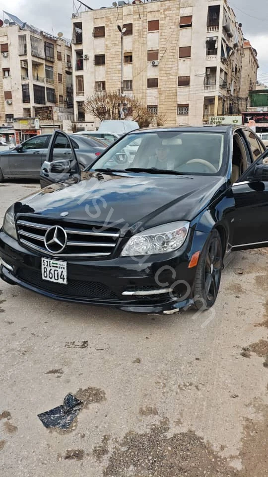 للبيع مرسيدس c300/2011