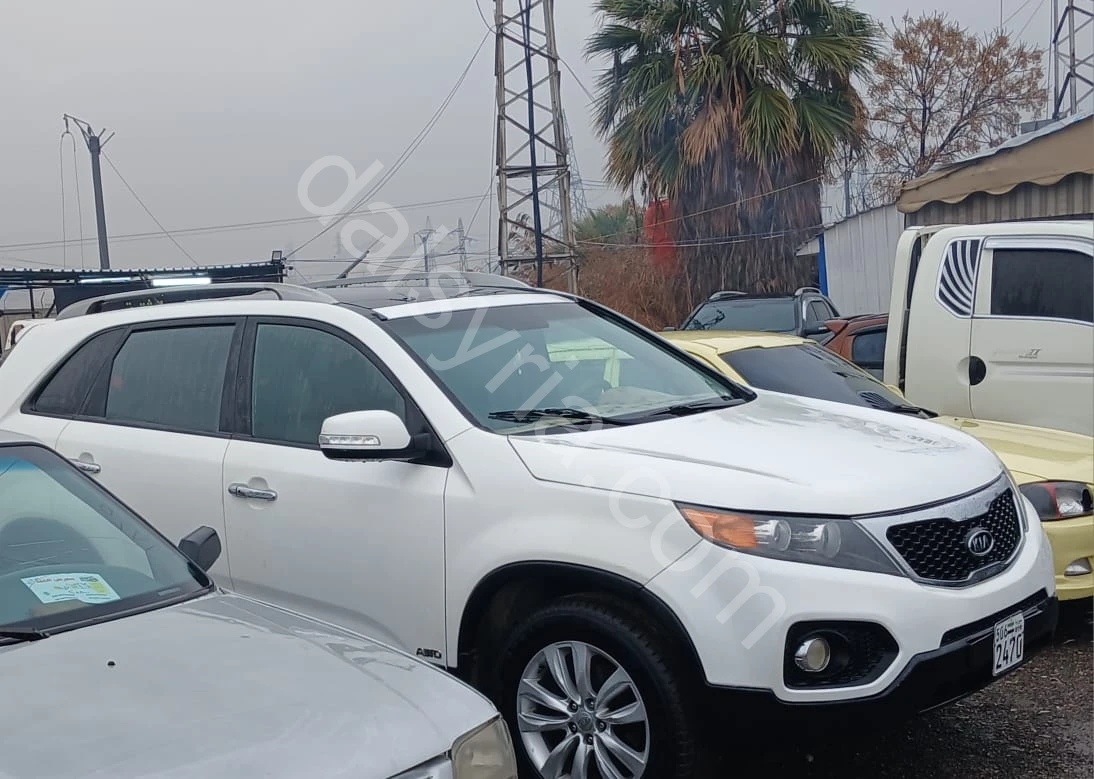 للبيع كيا سورينتو 2011