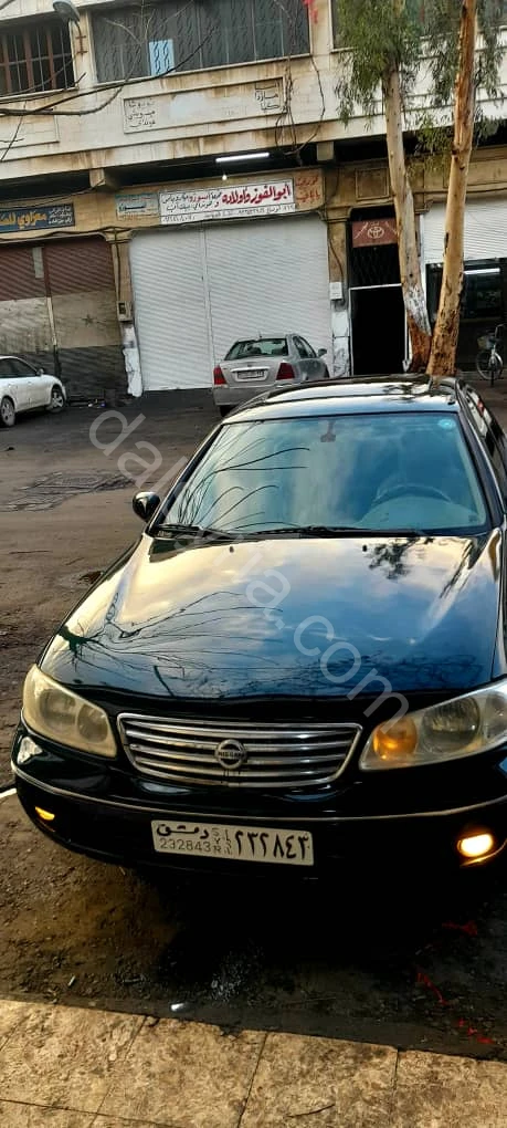 للبيع نيسان صني 2006