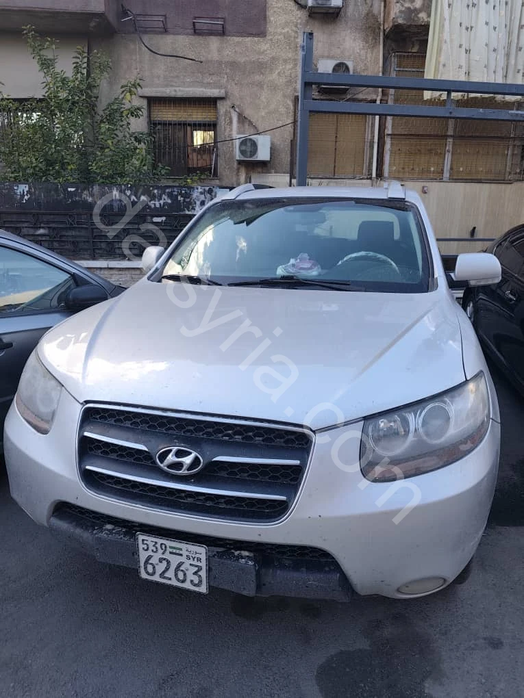 للبيع هونداي سنتافي 2009