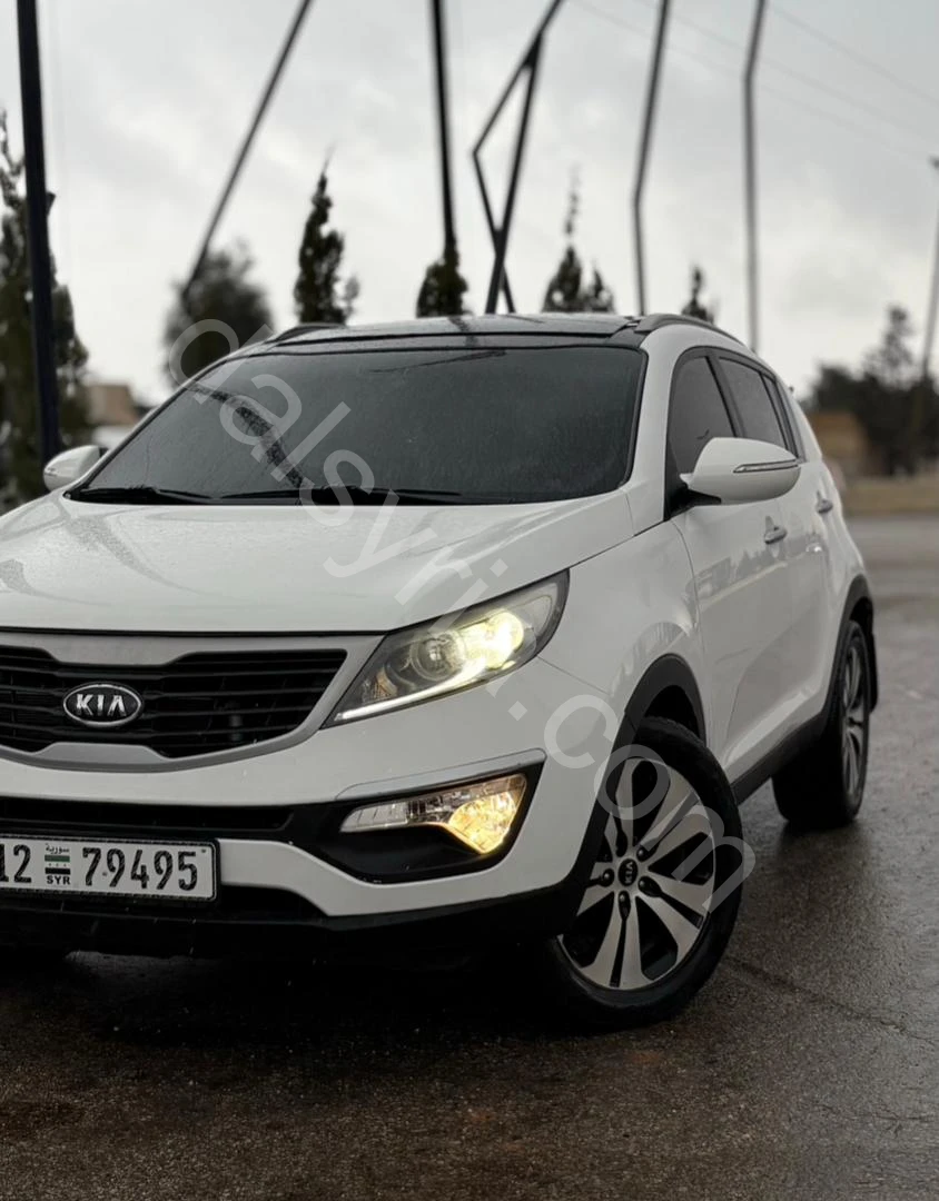 للبيع كيا سورينتو 2011