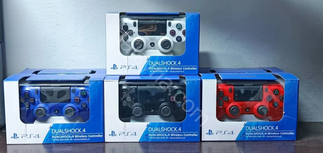 للبيع قبضات PS4