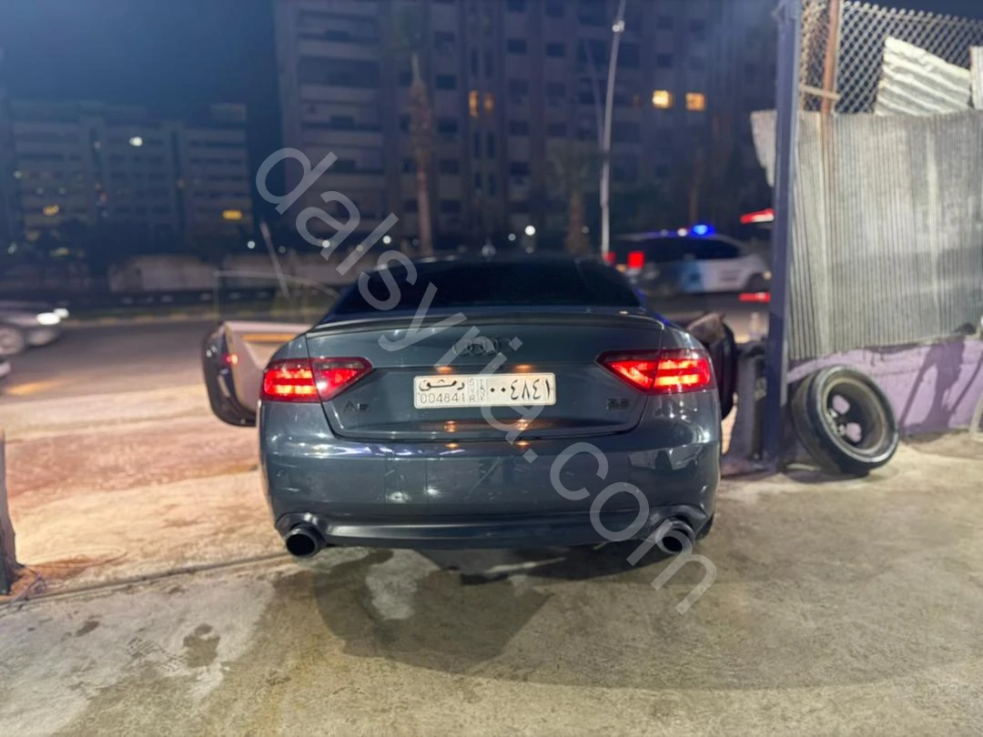 للبيع اودي A5/2009