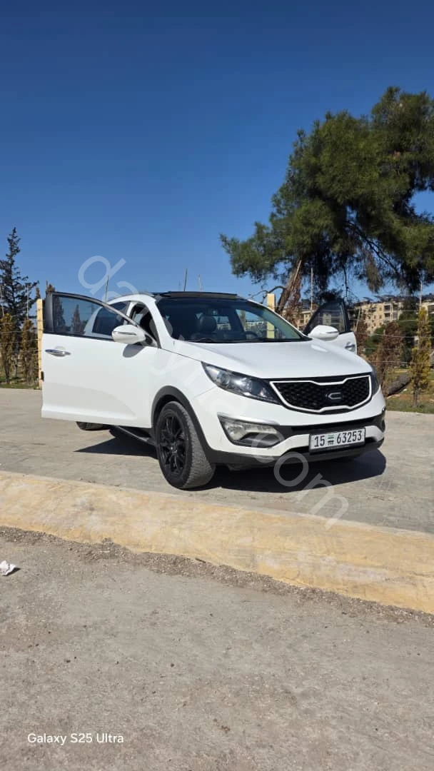 للبيع كيا سبورتاج 2012