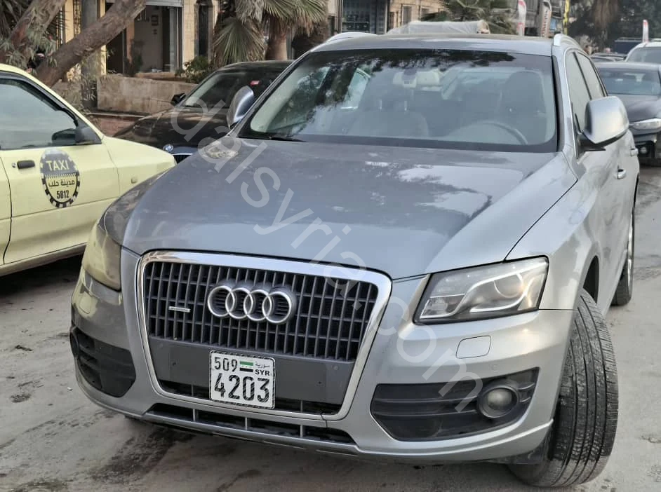 للبيع اودي Q5/2012