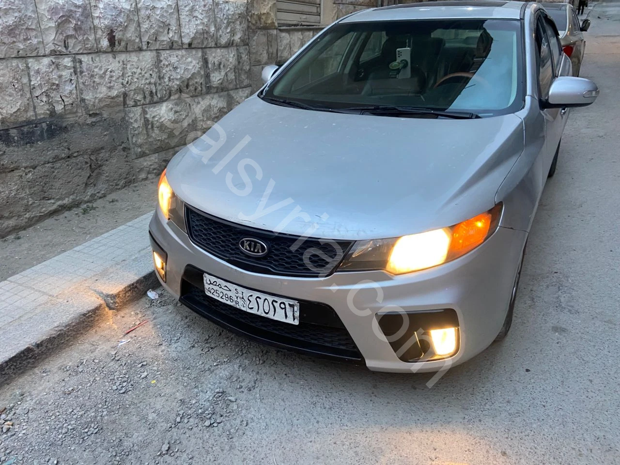 للبيع كيا سيراتو فورتي 2010