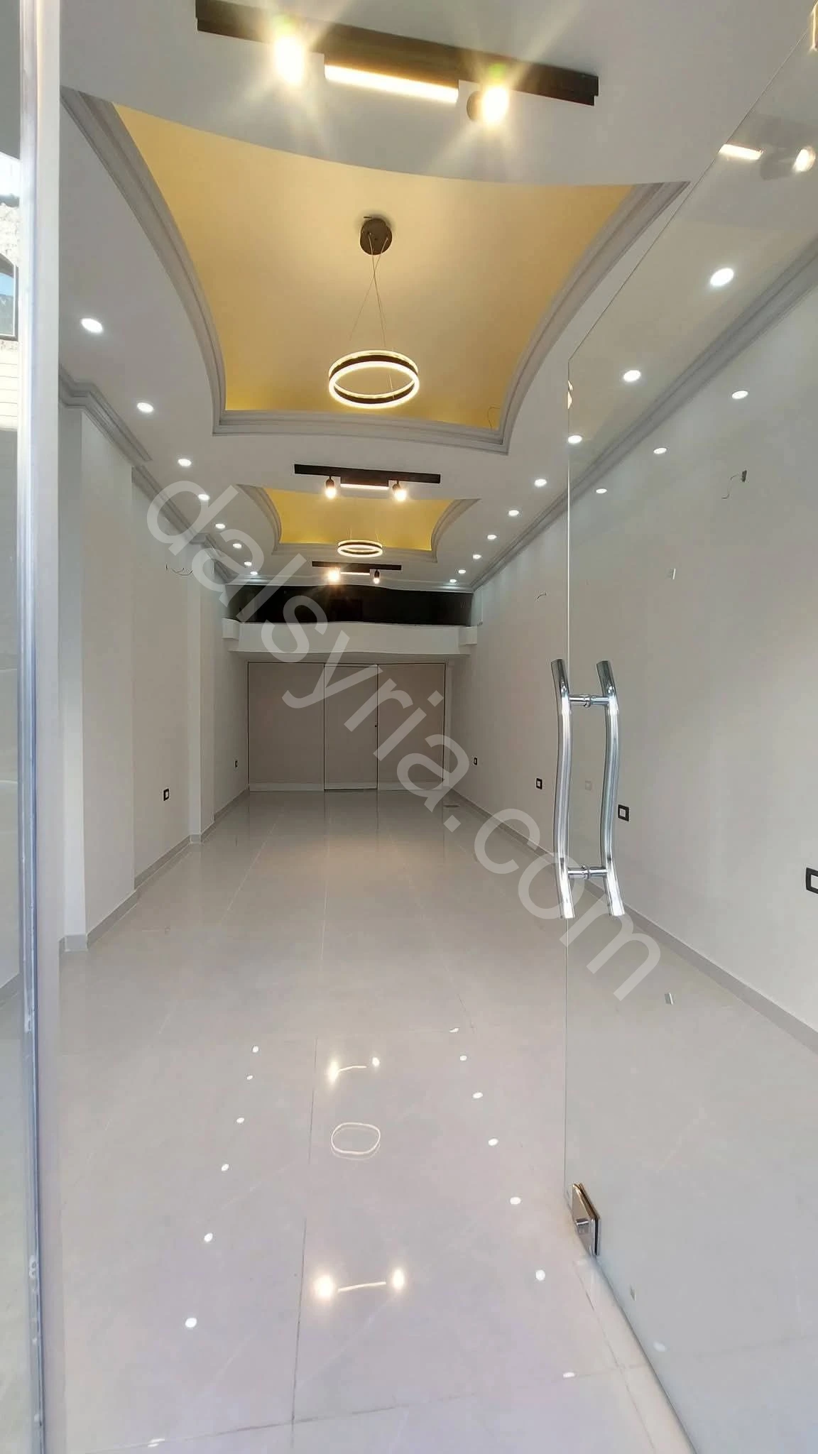 للبيع محل 45م في قدسيا 