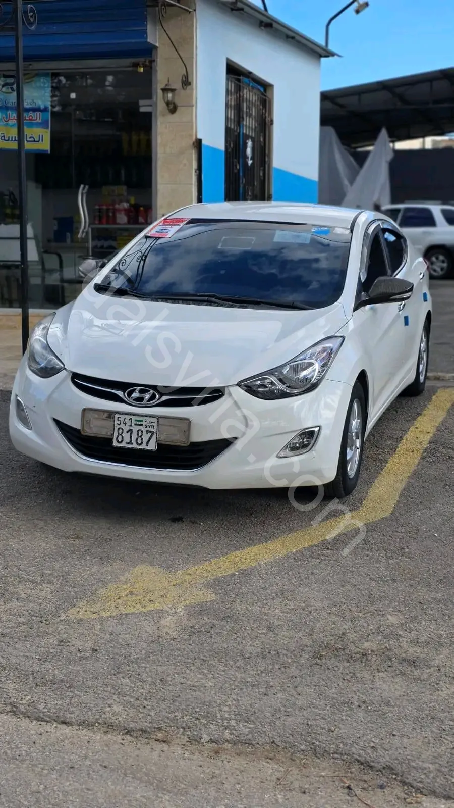 للبيع هيونداي النترا 2011