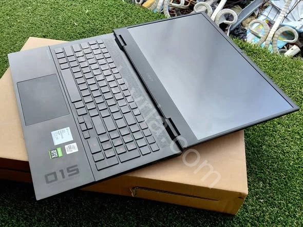 للبيع HP OMEN 15