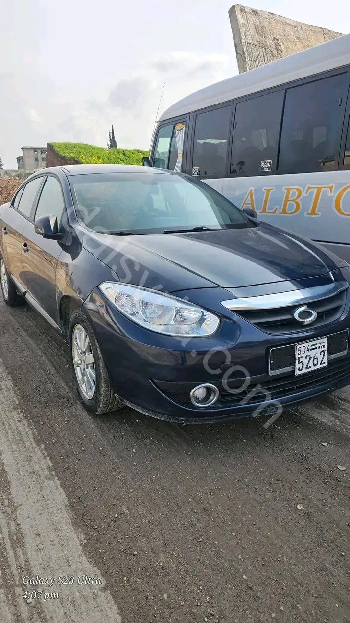 للبيع سامسونغ سي ام 2011