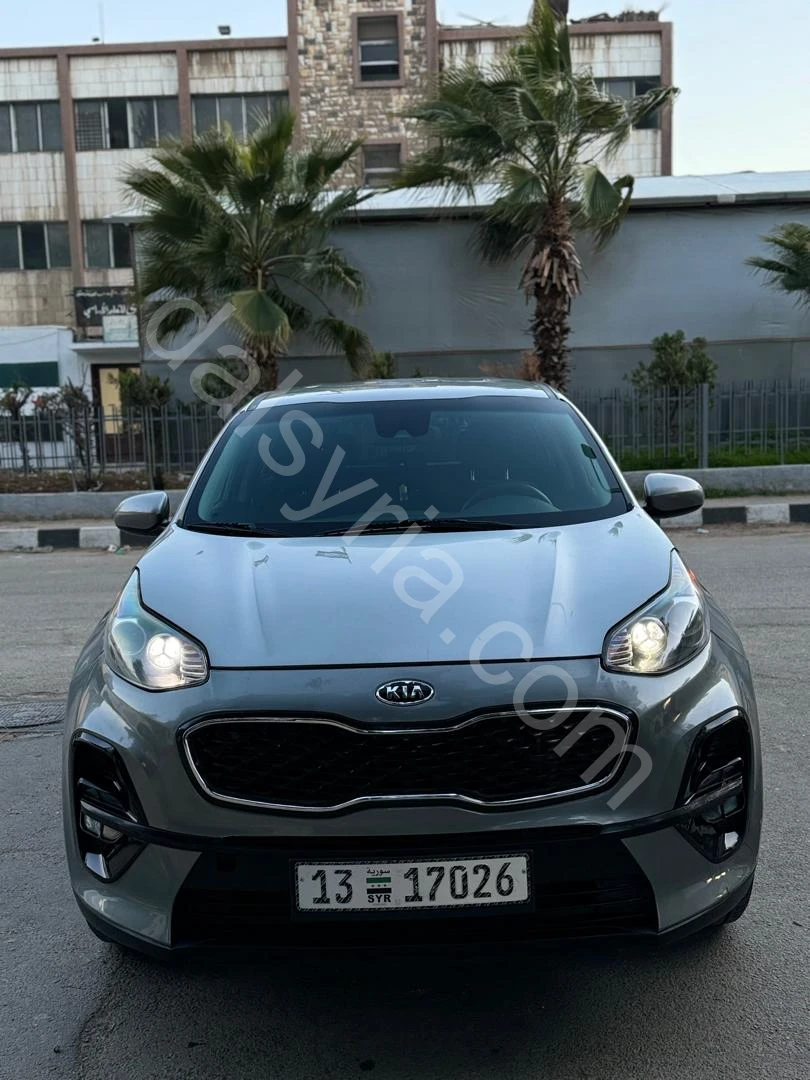 للبيع كيا سبورتاج 2011