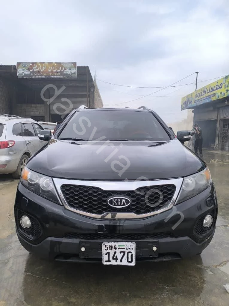 للبيع كيا سورينتو 2010