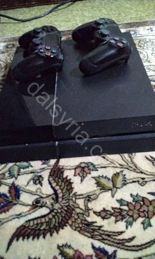 للبيع Ps4 بلايستيشن