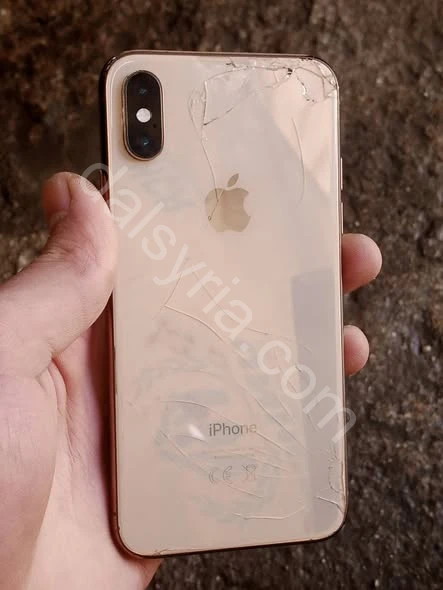 للبيع iPhone xs
