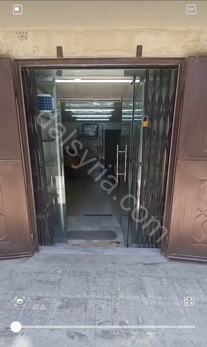 للبيع محل +مستودع 70 م في السليمانية 
