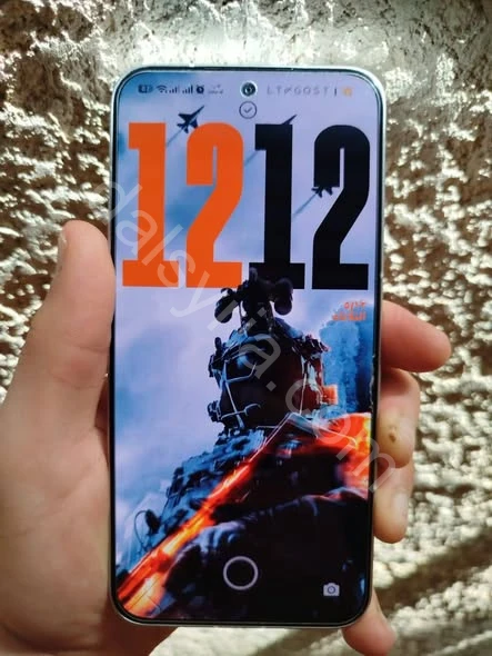 للبيع POCO F7 silver limited edition 512/12