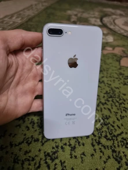 للبيع ايفون 8 بلاس