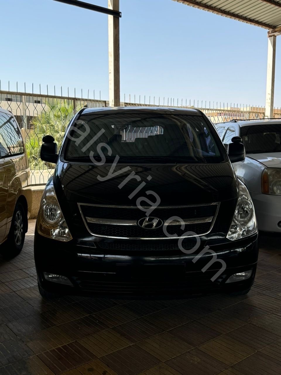 للبيع هيونداي H1 2015