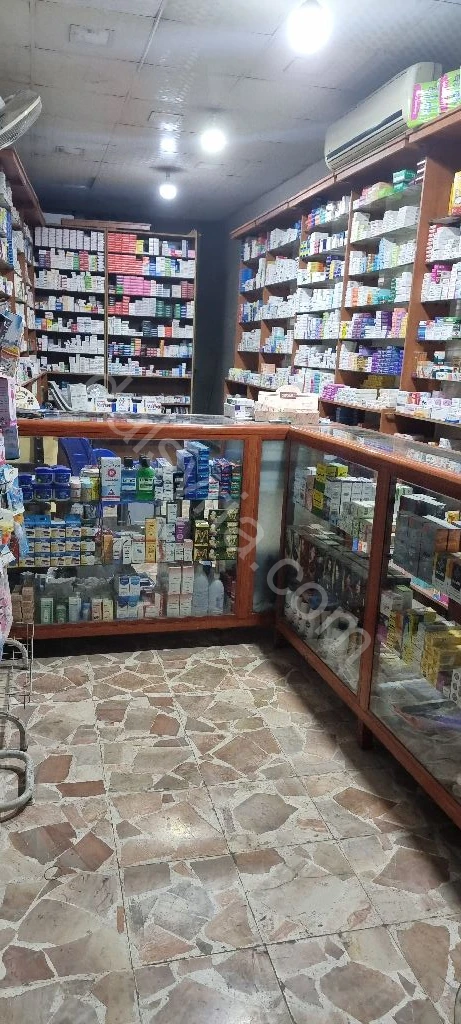 للبيع صيدلية 27م في الزبدية
