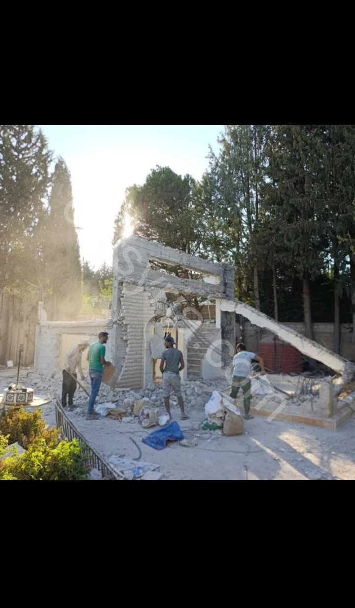 ورشة تحميل مواد بناء